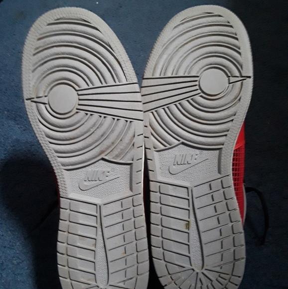 Air Jordan 1 mid bravo 89 - Picture 4 of 4